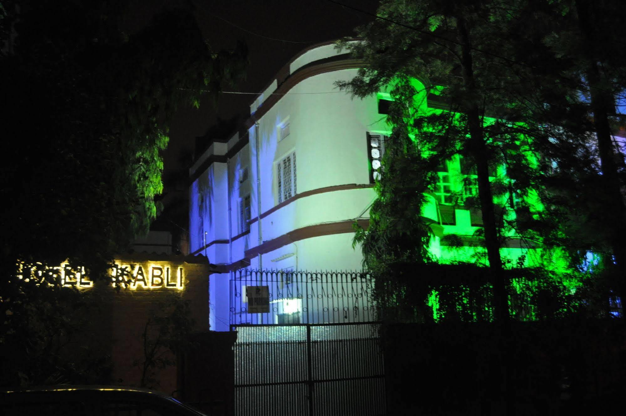 Hotel Kabli Нью-Дели Экстерьер фото